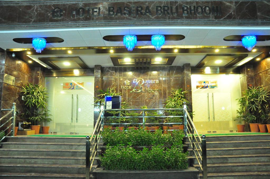 Hotel Basera Brij Bhoomi Vrindavan Bagian luar foto